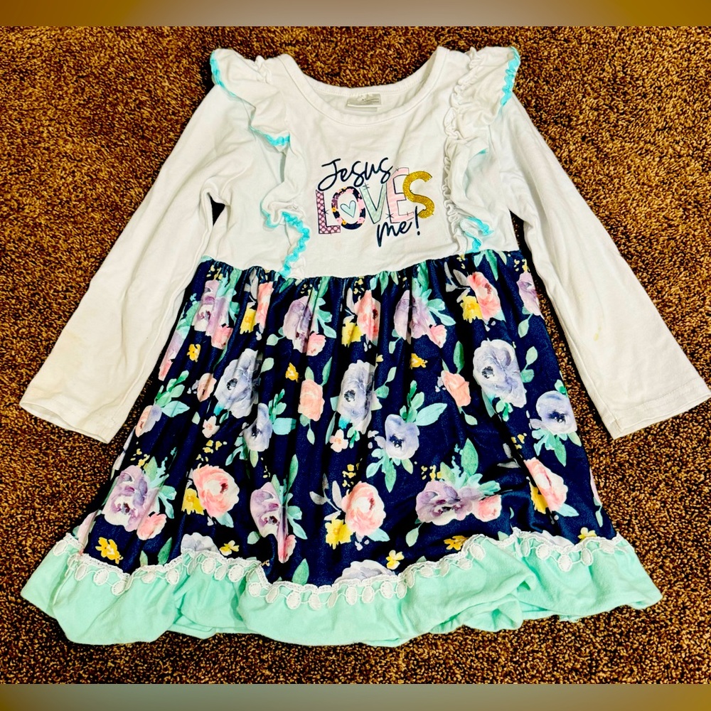 Jesus Loves Me Girl Church Long sleeves  Size 3t (medium) floral dress.